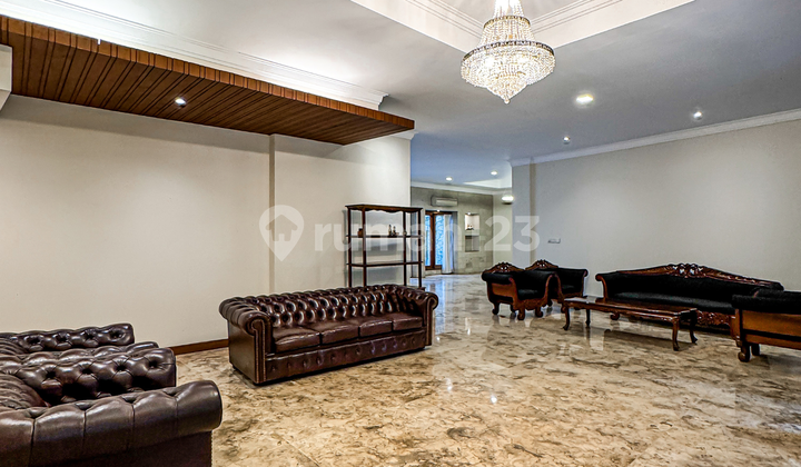 2-Story House in Dharmawangsa with Private Pool 2