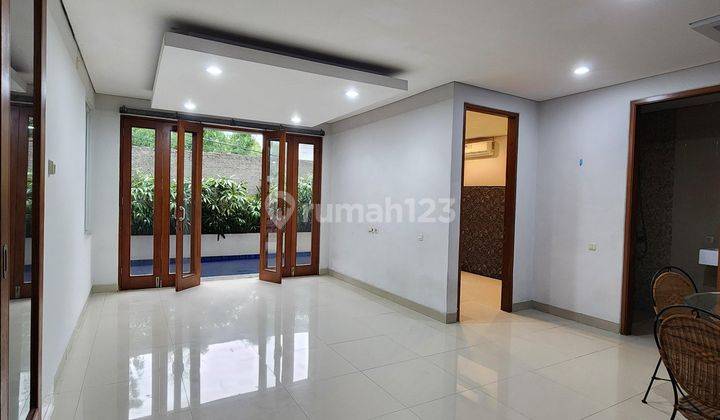 Rumah Cluster Di Cilandak Ada Pool Dan Siap Huni Semi Furnished 1