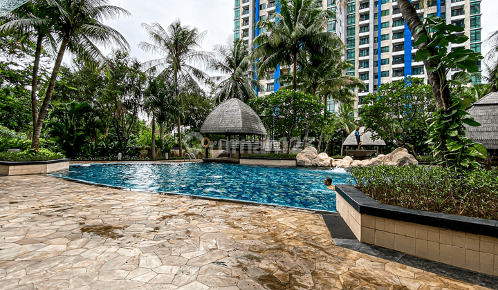 Hamptons Park 3br Pondok Indah View Pool Ada Balkon Furnished 2