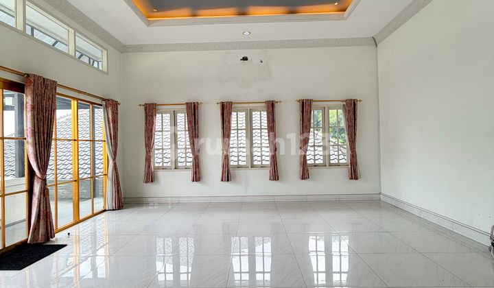 Super Luxury Residence Pondok Labu - Fully Furnished & Craftsmanship Detail 2