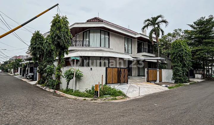 Rumah Brandnew di Alam Segar Pondok Indah Hook Furnished SHM