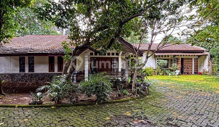 House Below NJOP in Ciganjur, Jagakarsa Near Brigif Toll, Freehold Title