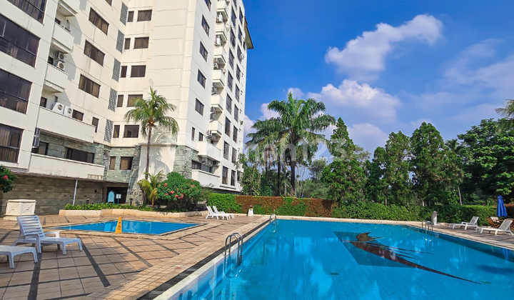 Penthouse Kemang Jaya Bangunan 2 Lantai 176 M2 3 Bedrooms 1