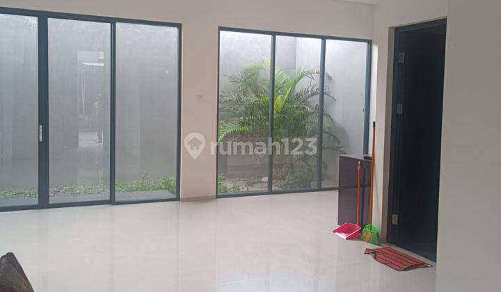 Rumah 2 lantai cantik di Perum golden stone diklat pemda, bojong nangka, Tangerang 2