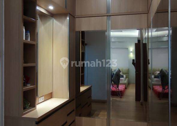 Rumah 2 lantai Modern dan bagus lippo cikarang 2