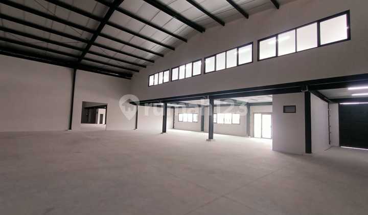 For Rent: New Strategic Warehouse on Mainroad Rancaekek For Rent: New Strategic Warehouse on Mainroad Rancaekek