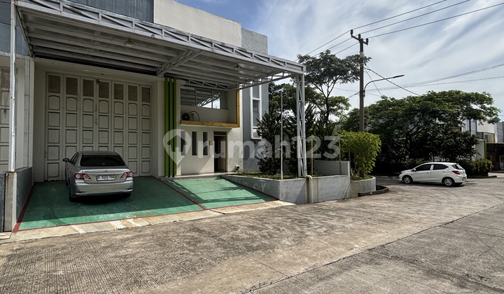 Dijual Gudang Strategis Dekat Tol di Kutawaringin Bandung