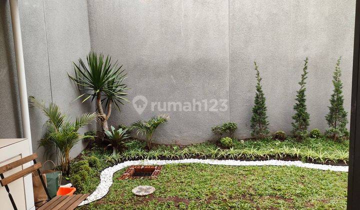 Disewakan Rumah Baru  2 Lantai Kota Baru Parahyangan  2