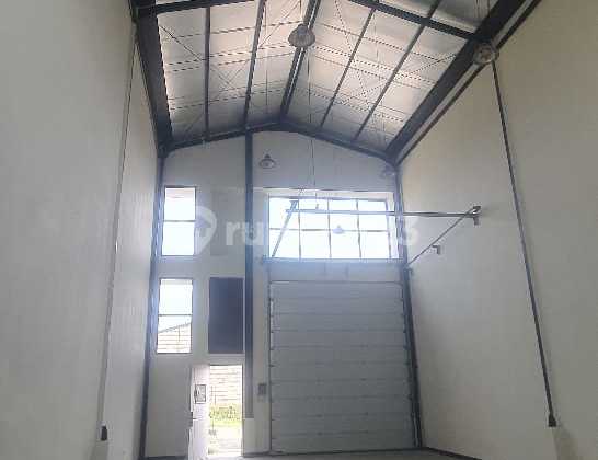 Disewakan Gudang Baru Siap Pakai Di Batujajar Bandung Disewakan Gudang Baru Siap Pakai Di Batujajar Bandung