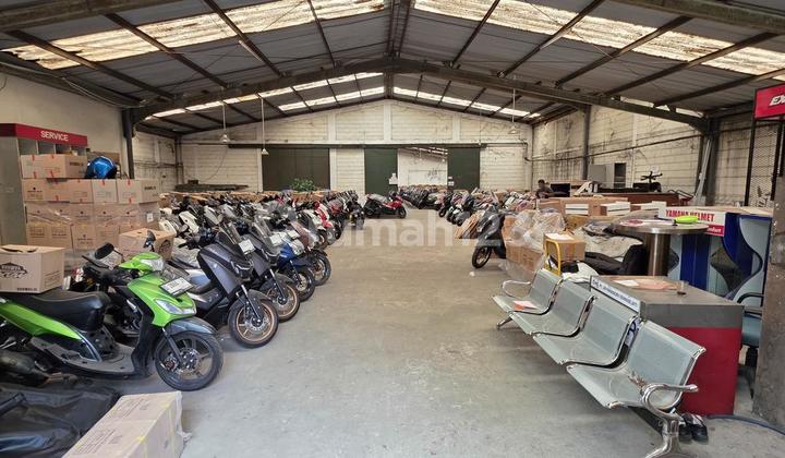 Dijual Ruang Usaha Strategis Di Bkr Tengah Kota Bandung