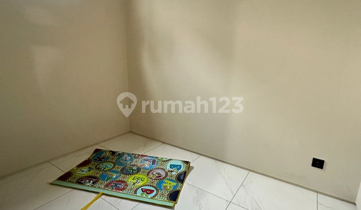 For Sale Beautiful Corner House Fully Furnished in Kota Baru Parahyangan Bandung 2