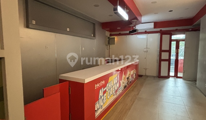 For Rent Premium Shop House Ready to Use In Taman Kopo Indah 3