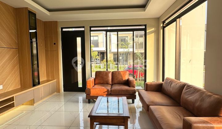 Dijual Rumah Hoek Bagus Full Furnish Di Kota Baru Parahyangan Bandung