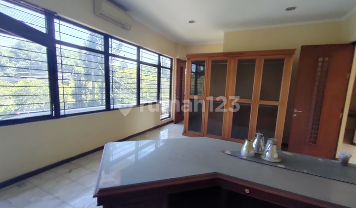 Disewakan Ruko 3 Lantai Strategis Di Batununggal Indah Bandung