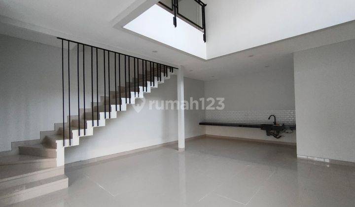 Dijual Rumah Baru Hoek Di Taman Holis Indah Bandung 2