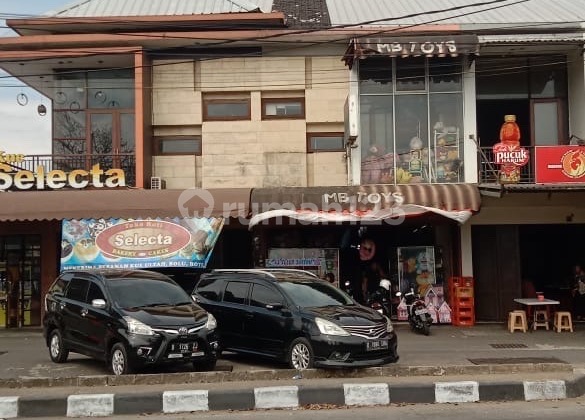 FOR SALE: STRATEGIC SHOPHOUSE IN BALEENDAH, BANDUNG 1