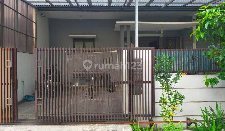 RUMAH LUAS NYAMAN AMAN TAMAN HOLIS 1