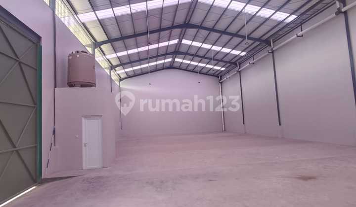 Strategic Warehouse for Rent in Tangerang Strategic Warehouse for Rent in Tangerang