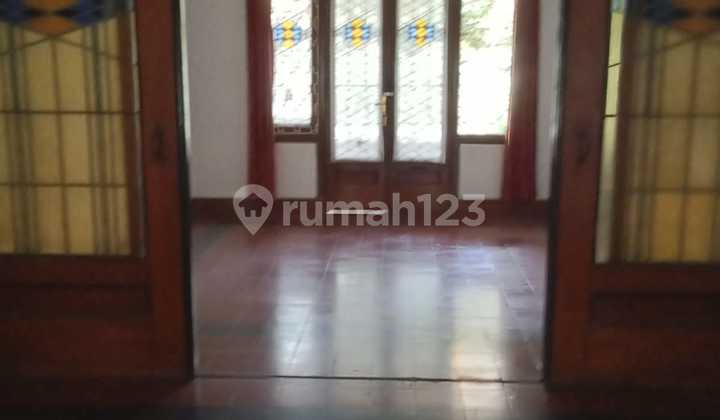 For Sale Dutch House Below Market Price in Dago Wing Bandung 2