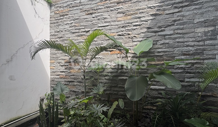 Dijual Rumah Minimalis Strategis Siap Huni Di Taman Kopo Indah Bandung 2