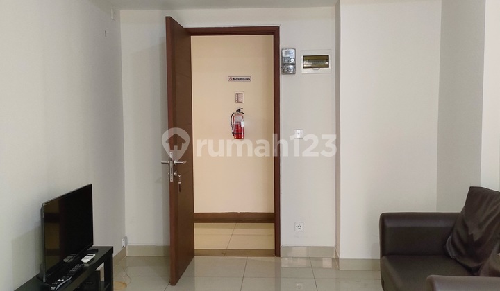 For Rent: Semi-Furnished Apartment at Sudirman Suites Bandung For Rent: Semi-Furnished Apartment at Sudirman Suites Bandung