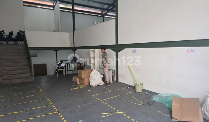 Warehouse Ready for Rent in Sadang Kopo, Bandung Warehouse Ready for Rent in Sadang Kopo, Bandung