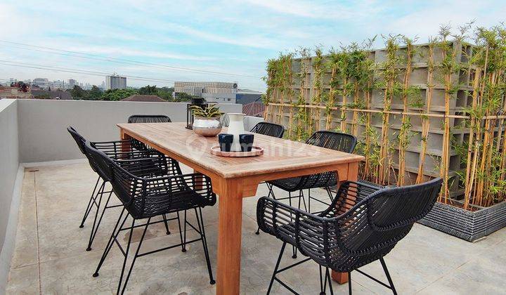 Exclusive Town House 3Flr with Rooftop Strategis Near Simatupang 11