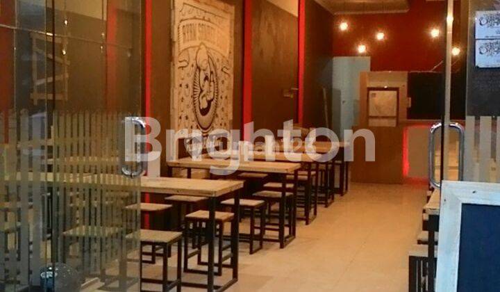 Disewakan Ruko Ex Cafe Daerah Soekarno Hatta, Malang 2