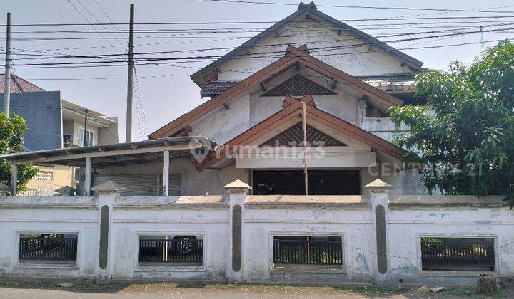 Disewakan Rumah Jl Barito Raya Kota Semarang  2
