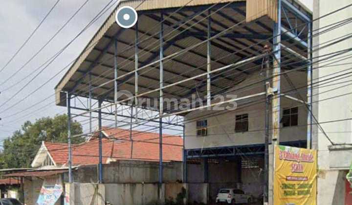 GARASI DI DAERAH BANYUMANIK SEMARANG ATAS GARASI DI DAERAH BANYUMANIK SEMARANG ATAS