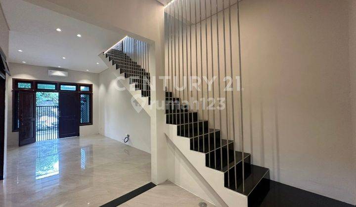 Rumah Baru , Tengah Kota, Dekat Kampus Dan Mall 1