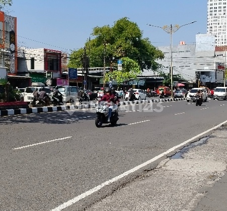 Ruko Peterongan Plaza Semarang, Area Bisnis.  2