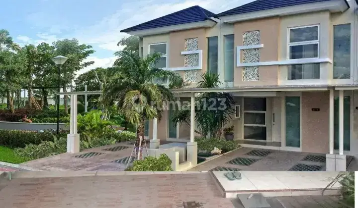 Rumah Pakuwon City Surabaya Murah (RON.A444) 1