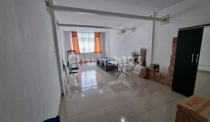 Ruko Bagus di Jalan Menggala SHM Hadap Timur 4x18 10
