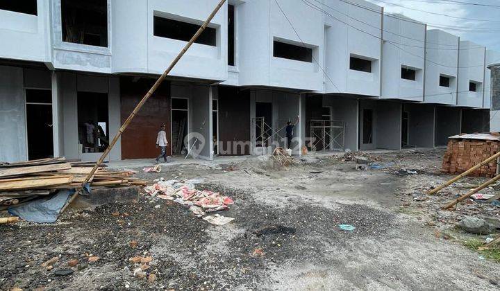 Villa Jumbo Madio Regency Daerah Krakatau Jalan Madio Santoso 1