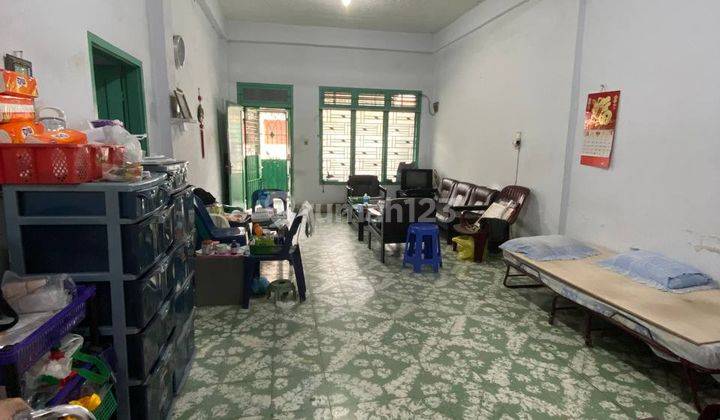 Rumah Hook daerah Asia di Jl.Pasir - Sabaruddin lebar 7m 3