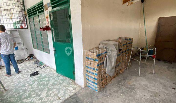 Rumah Hook daerah Asia di Jl.Pasir - Sabaruddin lebar 7m 8