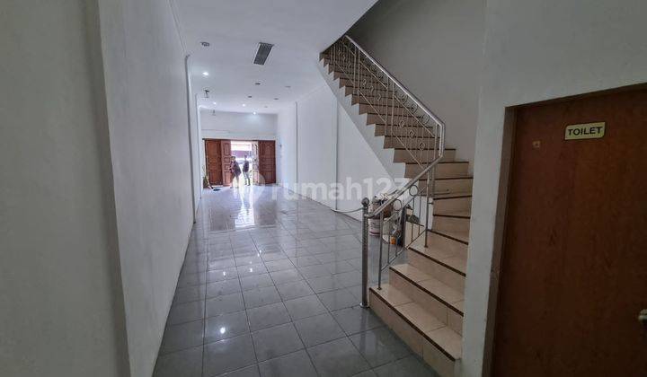 Ruko Strategis di Jl.Birgjen Katamso Area Ramai minimal sewa 2 tahun 3