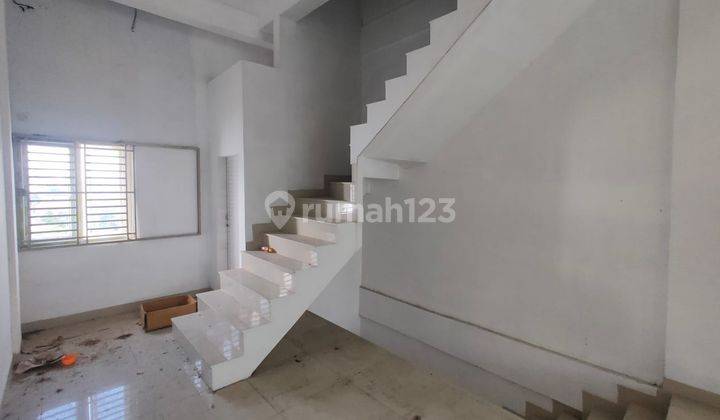 Dijual Cepat Ruko Murah Cocok untuk usaha di Jl.Gereja daerah Sekip 8