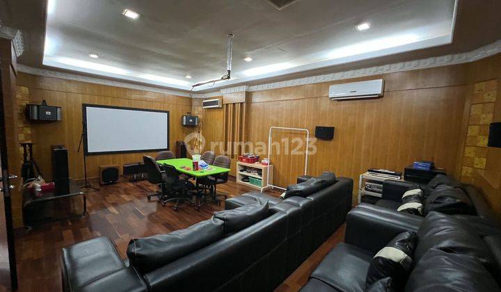Villa Hook Mewah Cemara Asri Full Furnished Nego Sampai Jadi 7