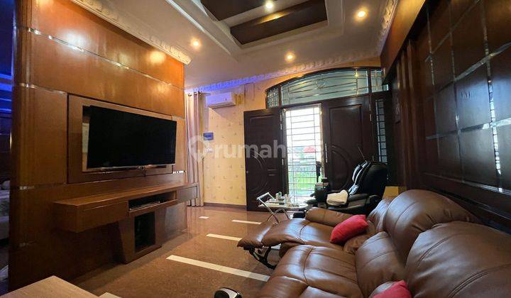 Villa Hook Mewah Cemara Asri Full Furnished Nego Sampai Jadi 9