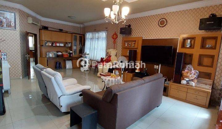 Dijual rumah siap huni daerah krakatau Jalan bukit barisan  8