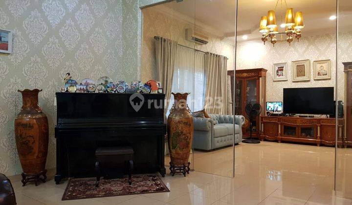 Rumah Villa Di Komplek Griya Riatur Dekat Perkotaan 2