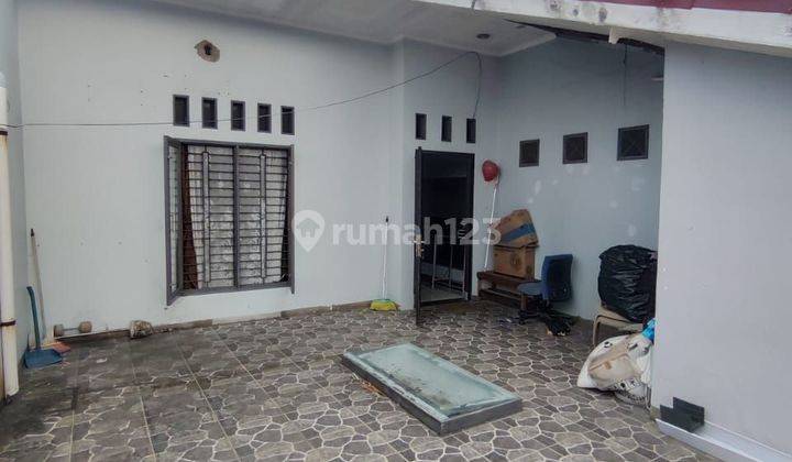 Dijual Cepat Rumah Luas Bertaman Daerah Abdul Hakim 1