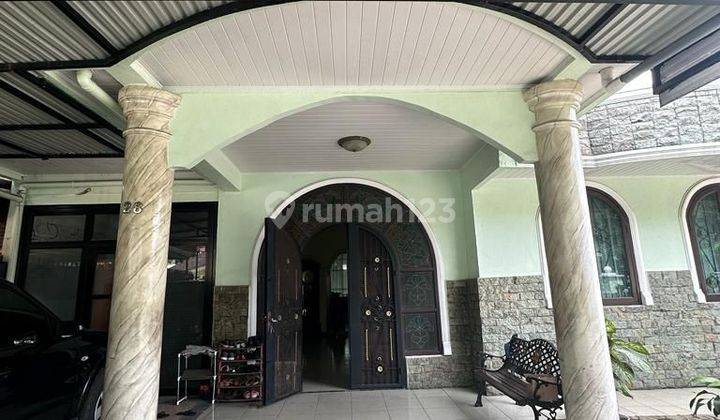 Dijual Rumah Villa Mewah Jalan Sihalian 1