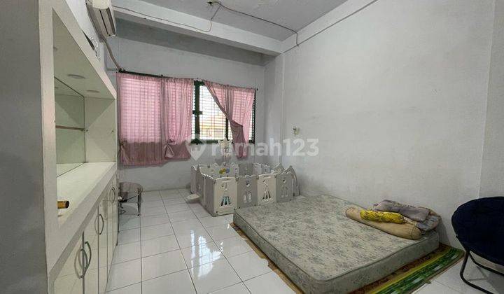  Rumah di Jalan Brigjen Katamso, Medan Maimun 3 Lantai 6
