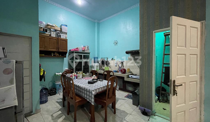  Rumah di Jalan Lizadri Putra Komp Setia Budi Vista Medan  3