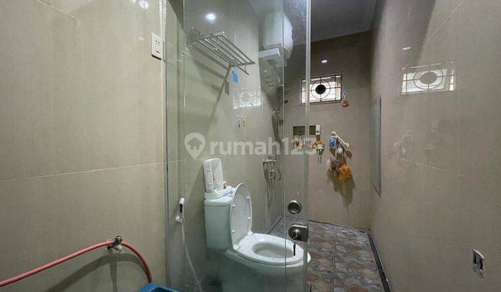  Rumah di Jalan Lizadri Putra Komp Setia Budi Vista Medan  4
