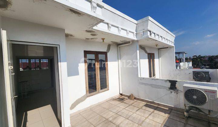 Rumah di Jalan Sei Arakundo komp Town House 1, Medan Baru