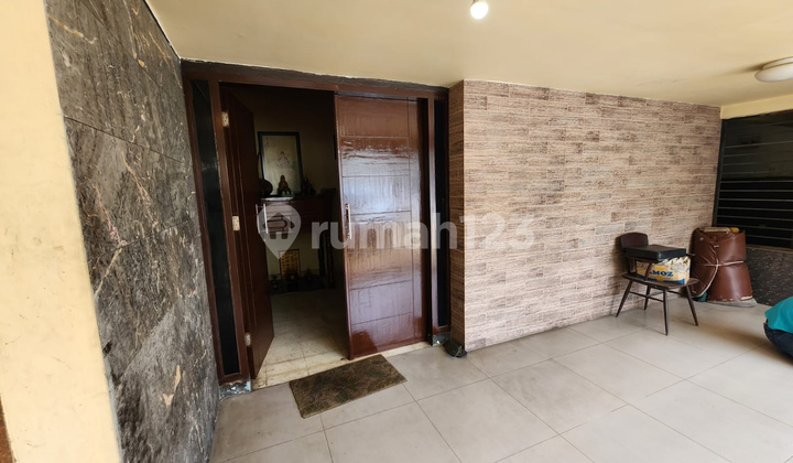 Rumah di Jalan Sultan Hasanuddin Inti Kota Cocok Untuk Cafe